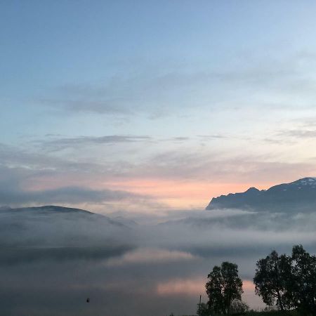 Tennevoll Apartment With Fjord View المظهر الخارجي الصورة